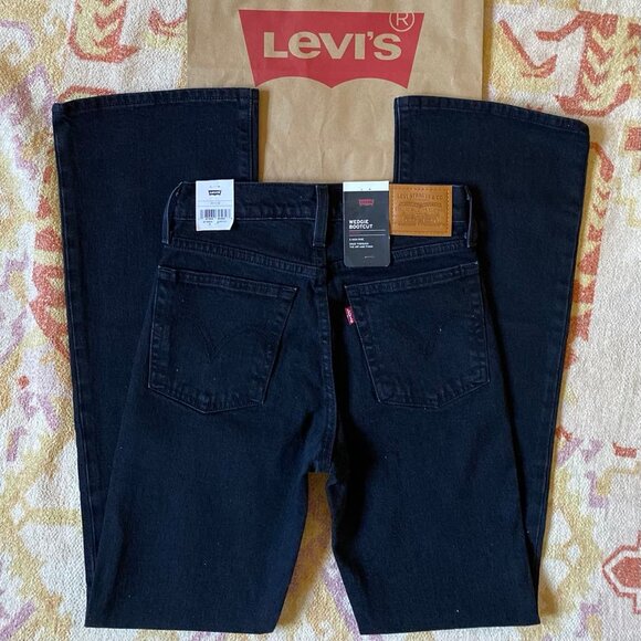 LEVI'S Wedgie Bootcut Women's Jeans (Size: 23x32) NWT - Picture 11 of 12